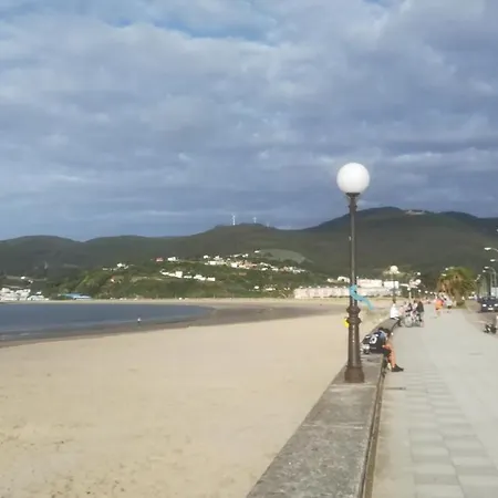 10 Mts De La Playa De Covas - Con Piscina Resurrection Fest *