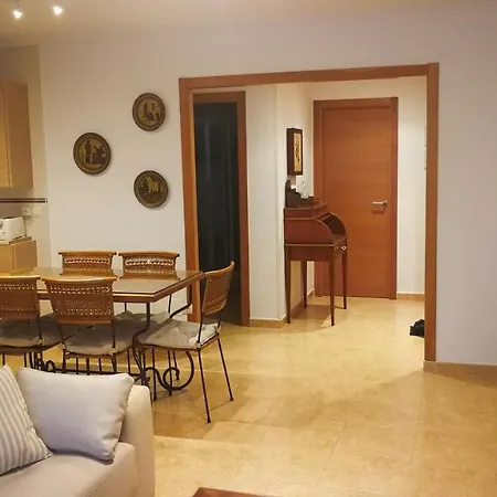 Apartment 10 Mts De La Playa De Covas - Con Piscina Resurrection Fest Viveiro